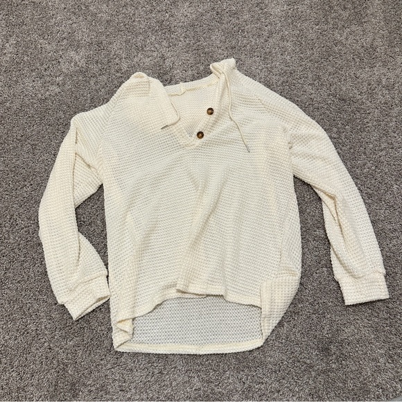 NWOT Cream Waffle Top - Picture 1 of 3